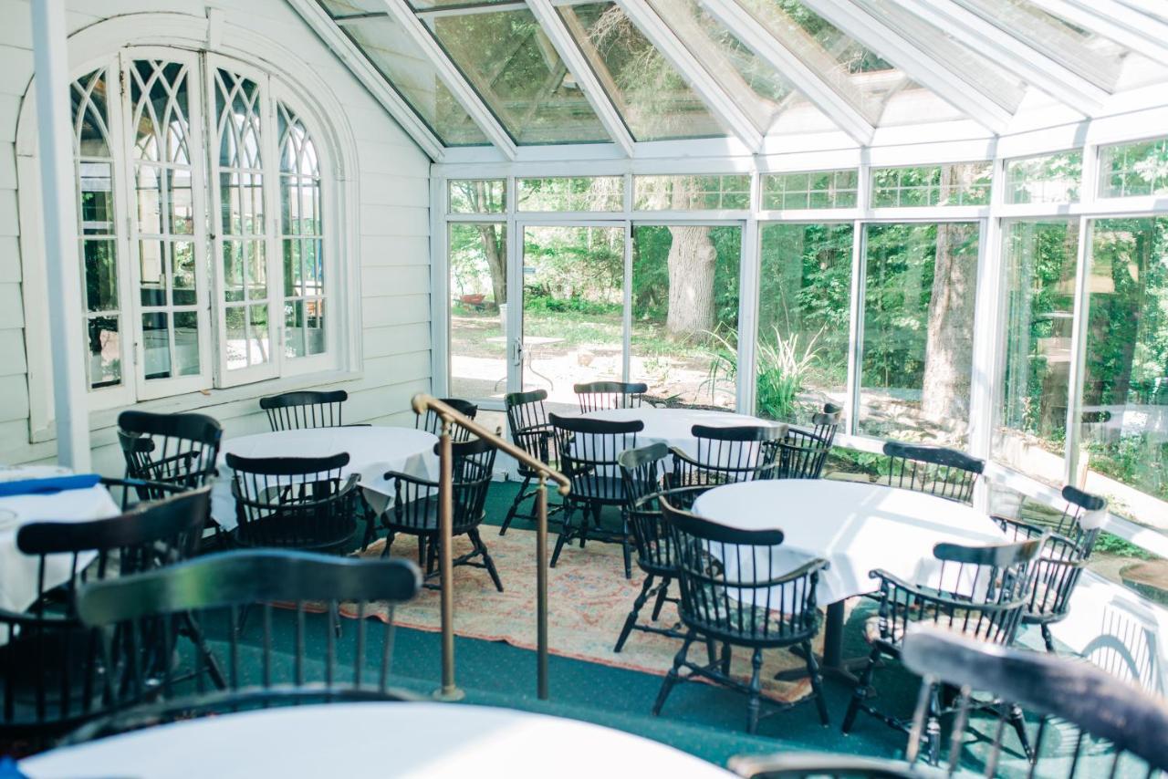 Benn Conger Inn Groton Extérieur photo