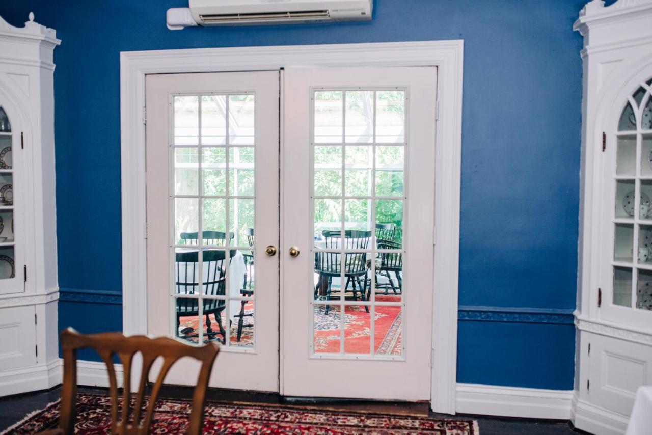 Benn Conger Inn Groton Extérieur photo