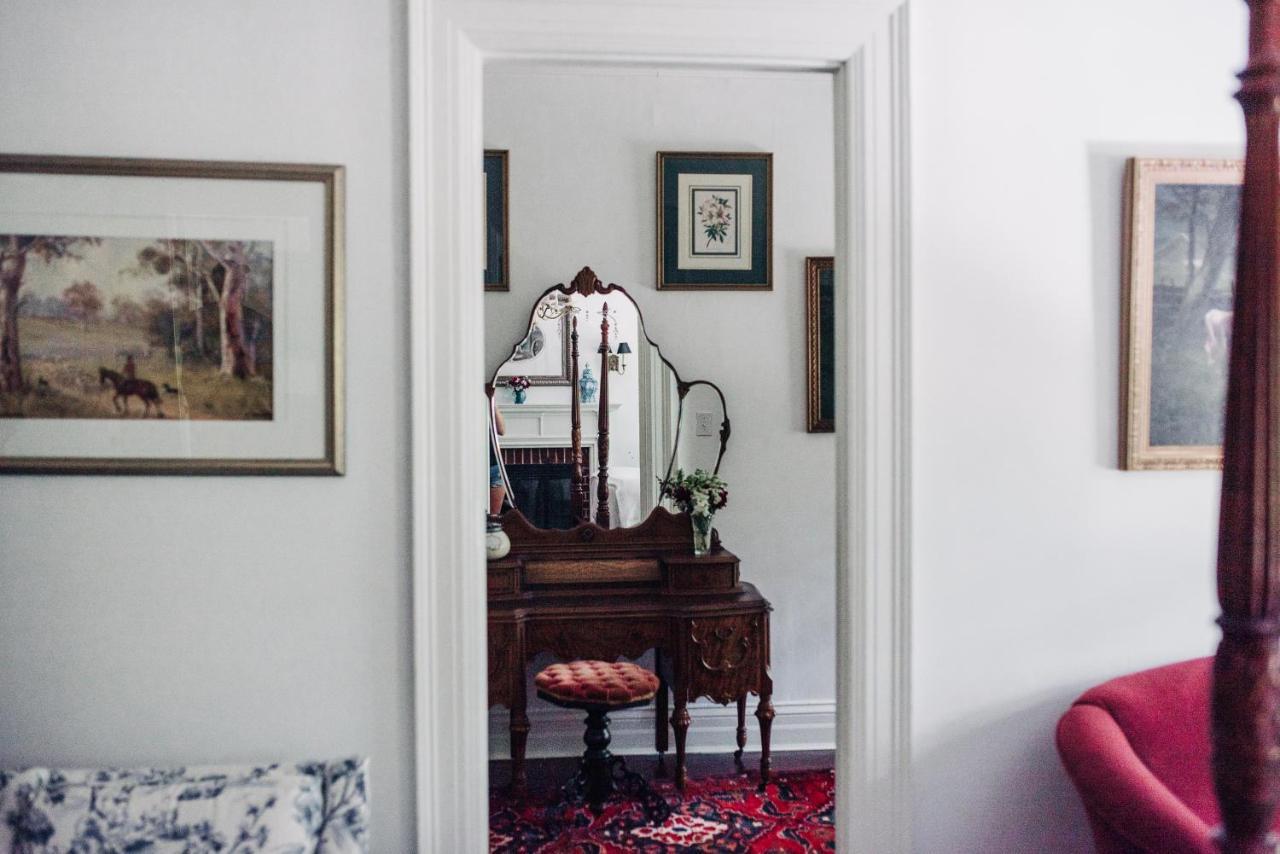 Benn Conger Inn Groton Extérieur photo