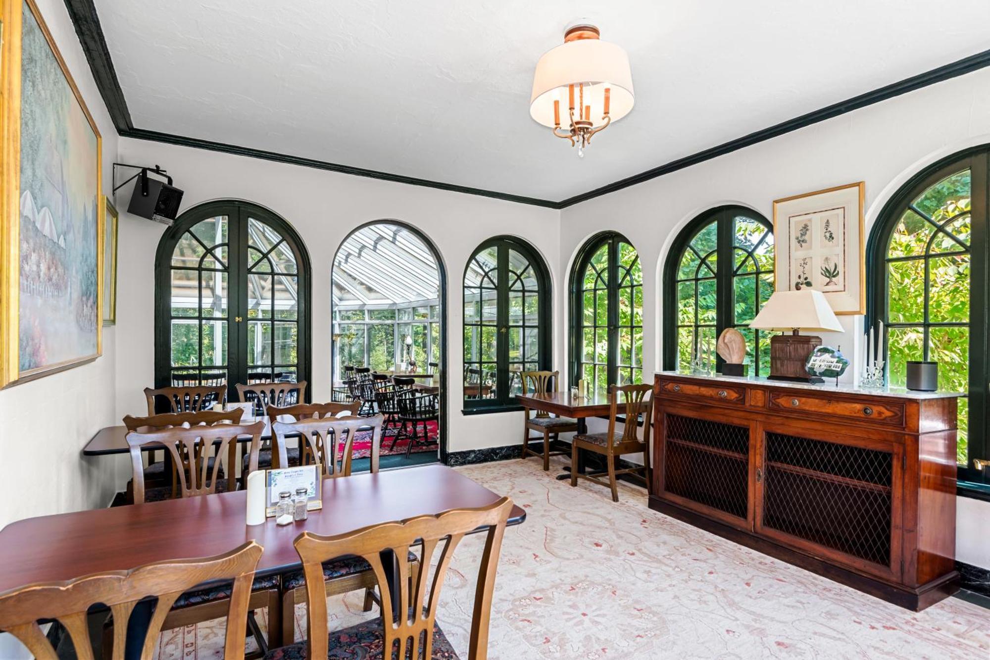 Benn Conger Inn Groton Extérieur photo