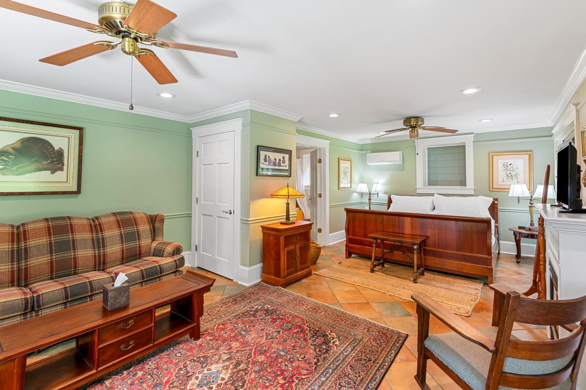 Benn Conger Inn Groton Extérieur photo
